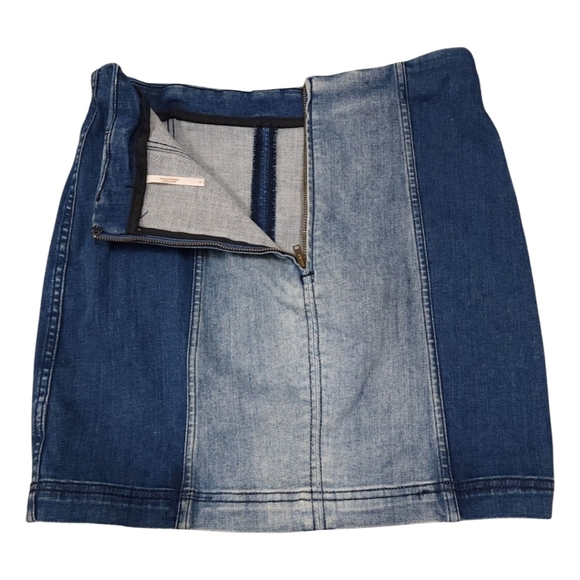 Free People Two Tone Denim Mini Skirt sz 8 - Picture 8 of 11